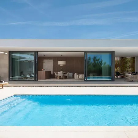 Gorgeous In Holiday home Privlaka (Zadar)